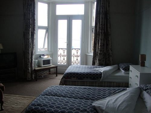 Alpine Guest House Мидлсбро Экстерьер фото